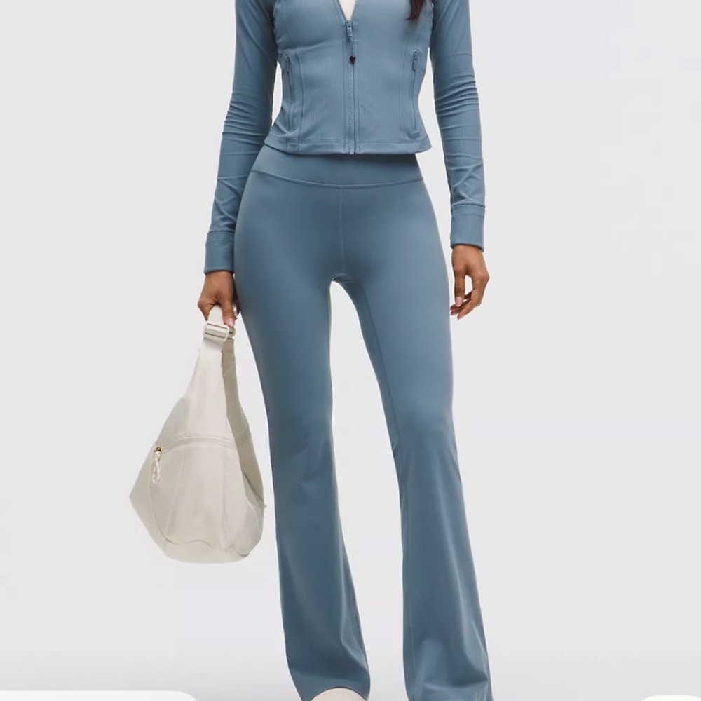 Lululemon athletica blue flare legging